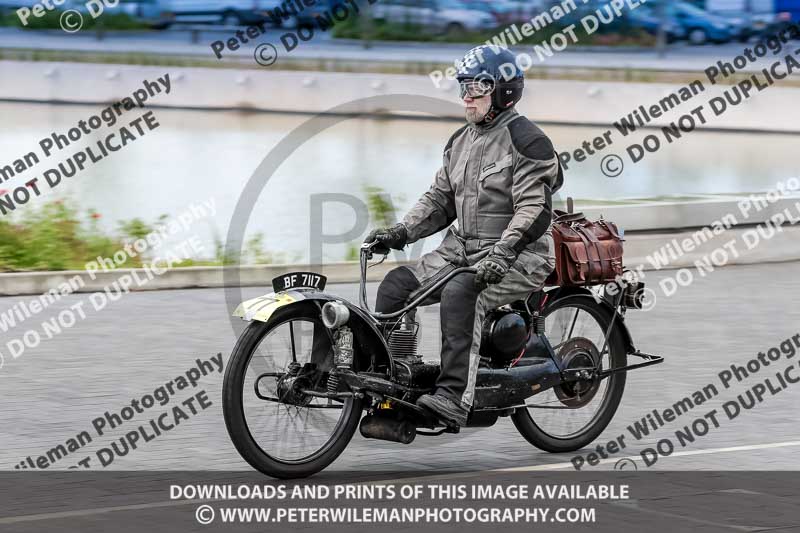 Vintage motorcycle club;eventdigitalimages;no limits trackdays;peter wileman photography;vintage motocycles;vmcc banbury run photographs